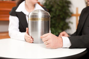 Choosing the Best Cremation Urn